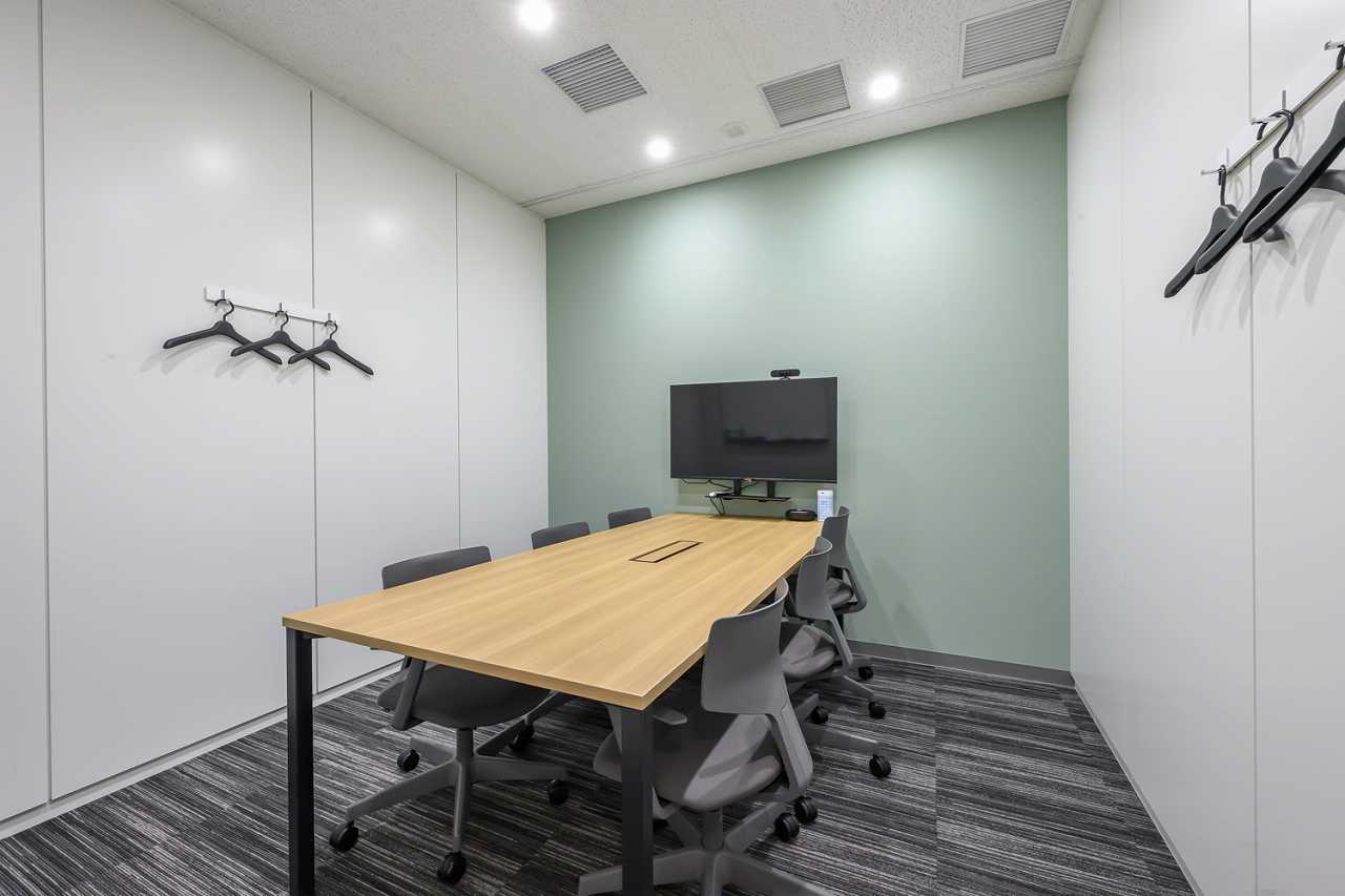 SHARP 2019年 美品 埼玉県川口市から配達、設置いたします SHARP 2019