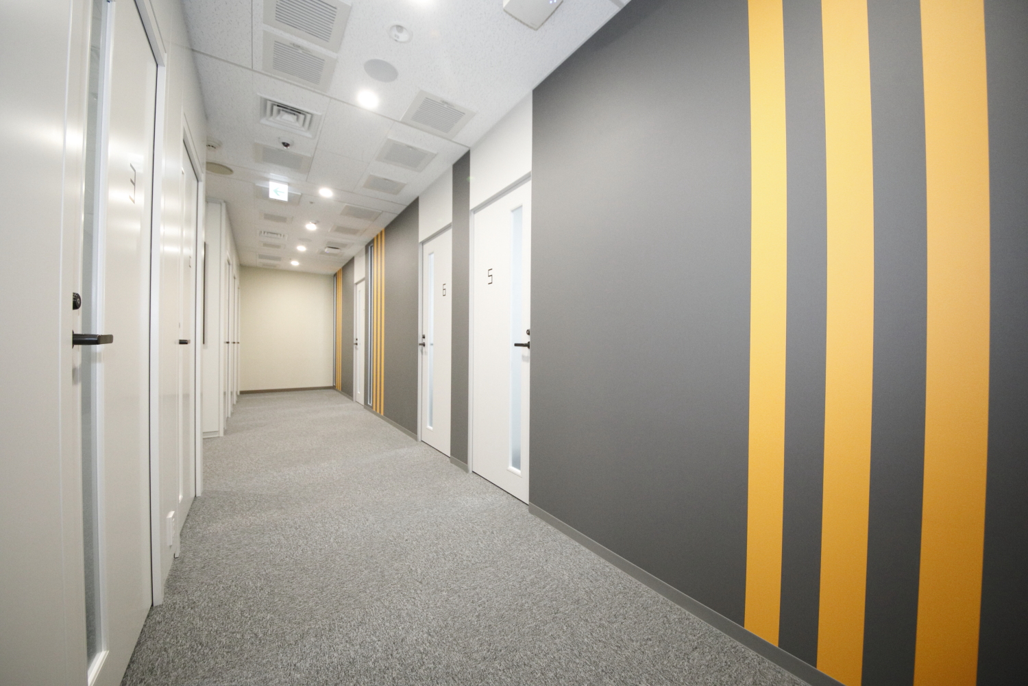 ZXY［ジザイ］新宿都庁前 | サテライトオフィスサービス | テレワーク