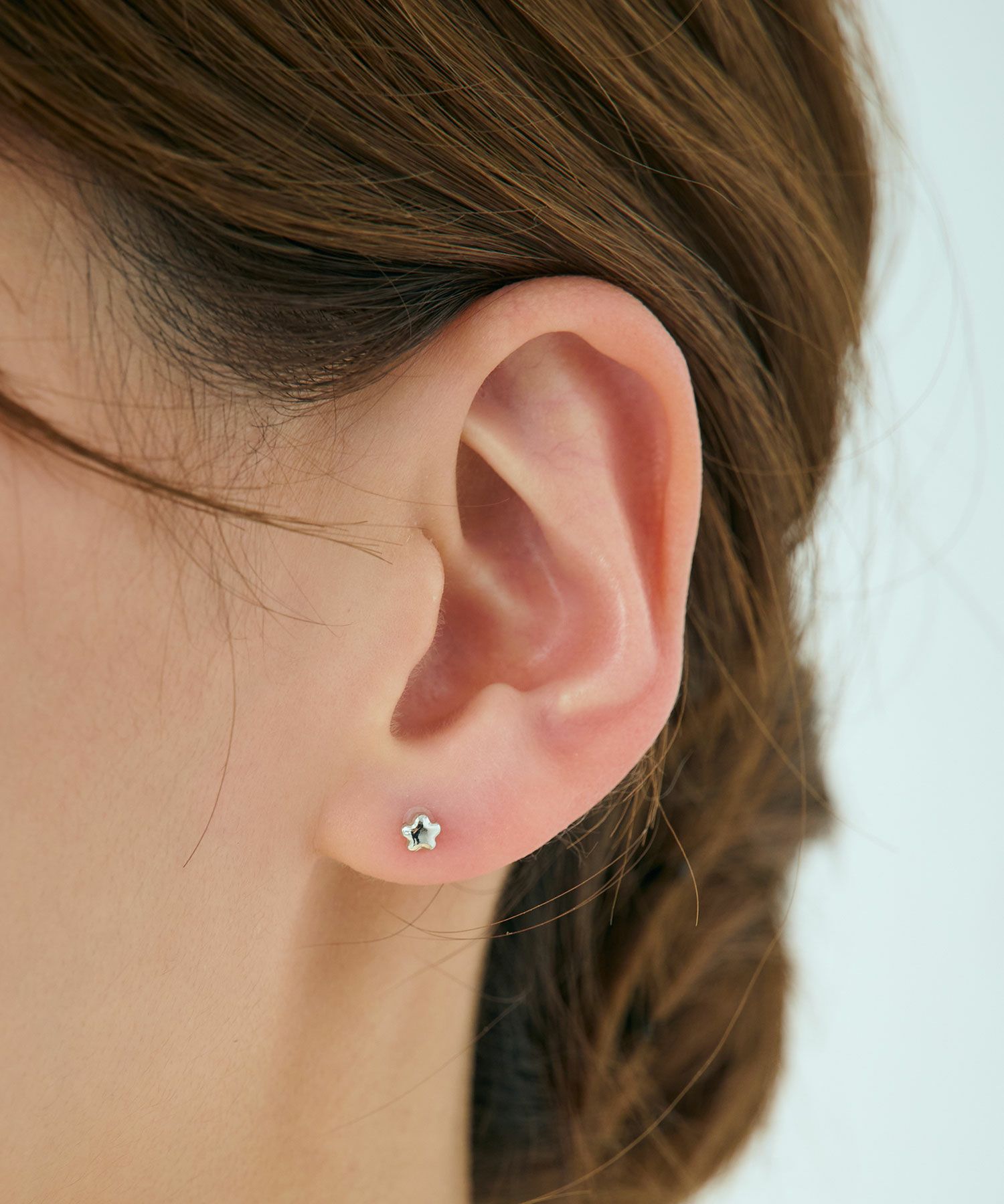 web限定】ルミタイニースターピュアチタンポストピアス【Lumirise