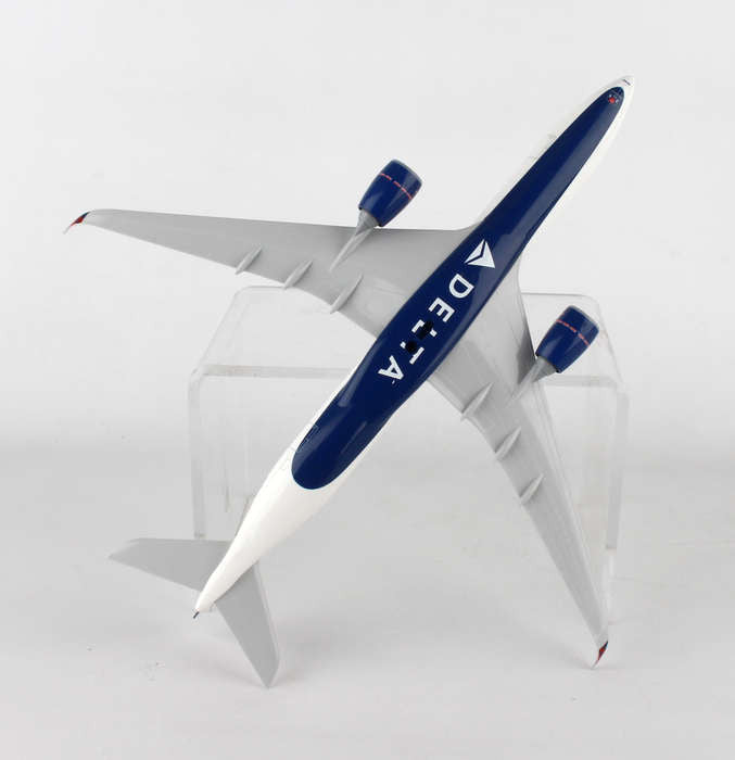 Skymarks SKR950 Delta Airlines Airbus A350 1/200 Scale Plane with