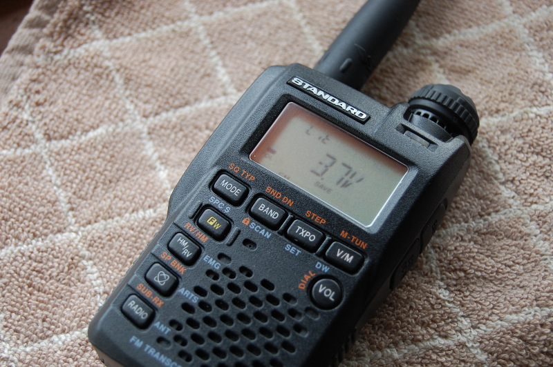 スタンダード 無線機 VX-3 ハンディ機 FMトランシーバー 144/430MHz