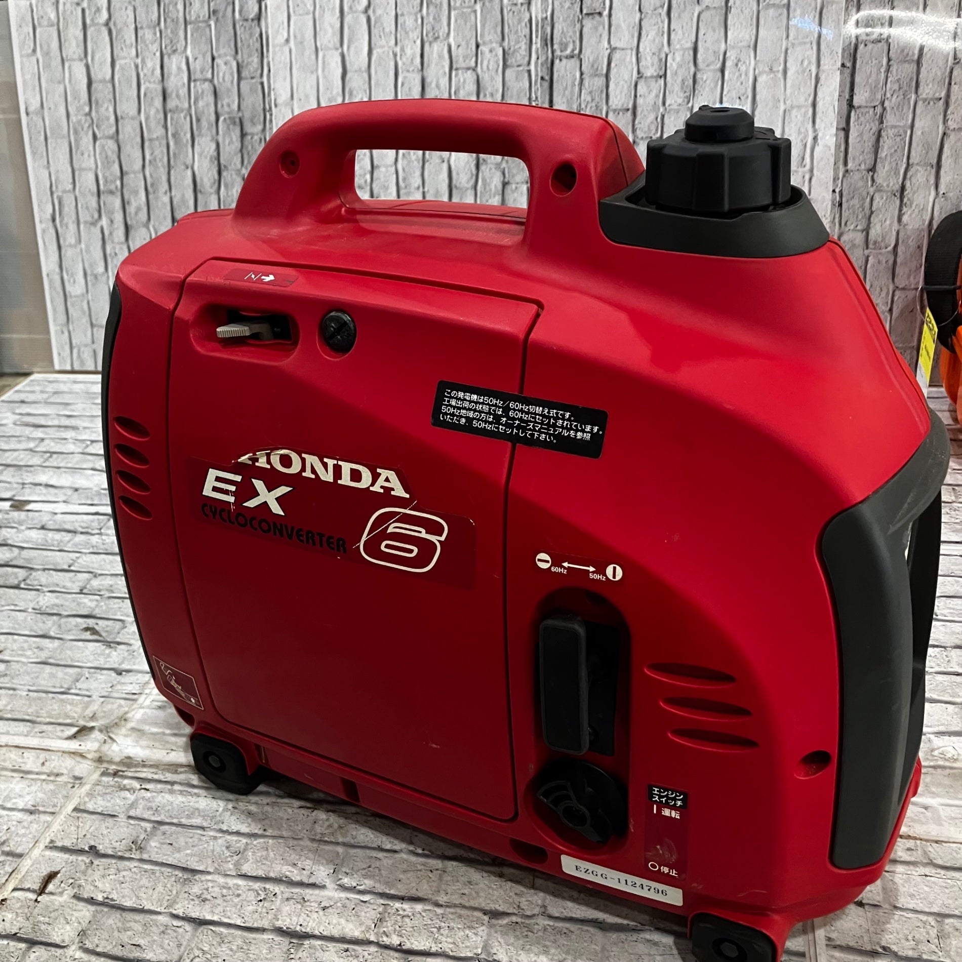 ホンダ発電機 EX6 未使用、保管品 HONDA EX 6 ポータブル発電機