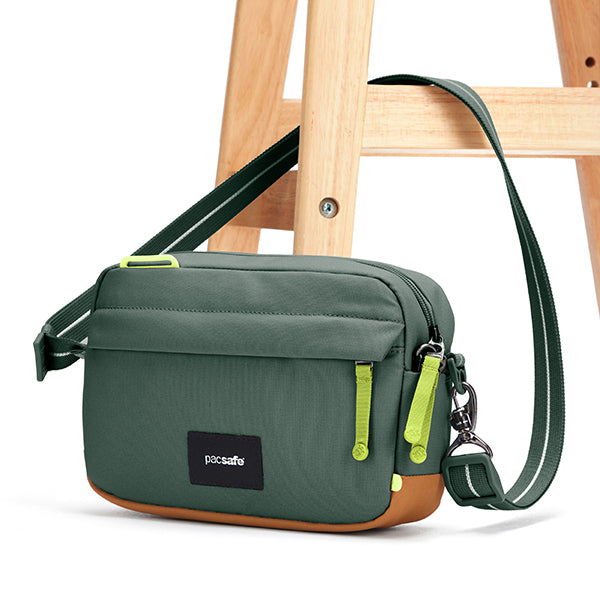 パックセーフ GO クロスボディ – aandfonlinestore