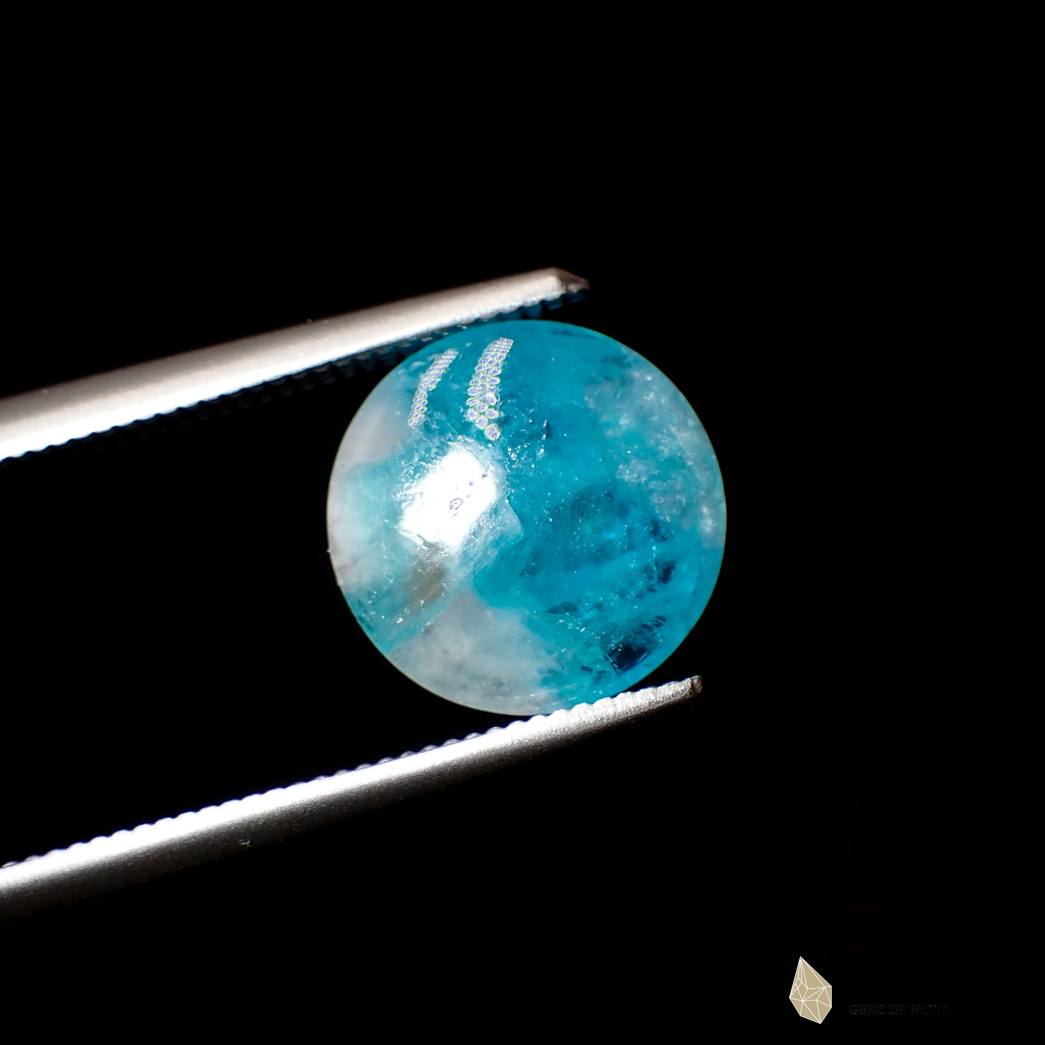 ネオン青バチバチのリングです☆バターリャパライバトルマリン