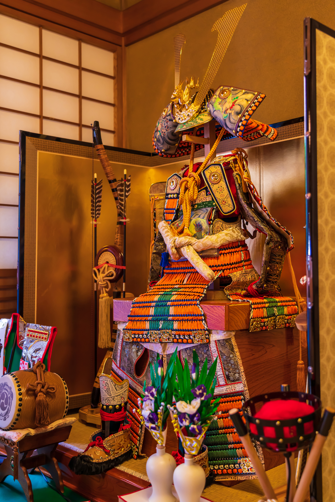 端午の節句に「鎧飾り」を飾る理由。鎧は戦うためのものではなく