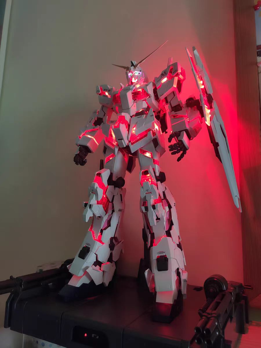 KOSMOS RGB LEDユニット PG 1/60 RX-0 ユニコーンバンシィ・フェネクス