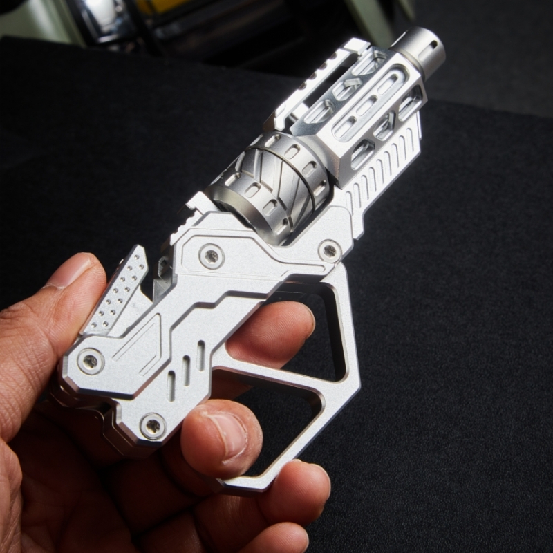 QT-3000 銃型 金属製 シルバー フィジェットトイ QT-3000 銃型 金属製