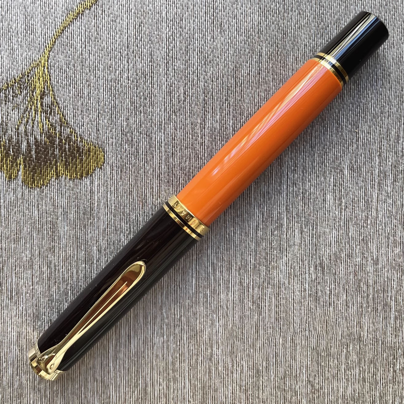 M 750 C 万年筆 PELIKAN ペリカン ペン先 GOLD 金黒