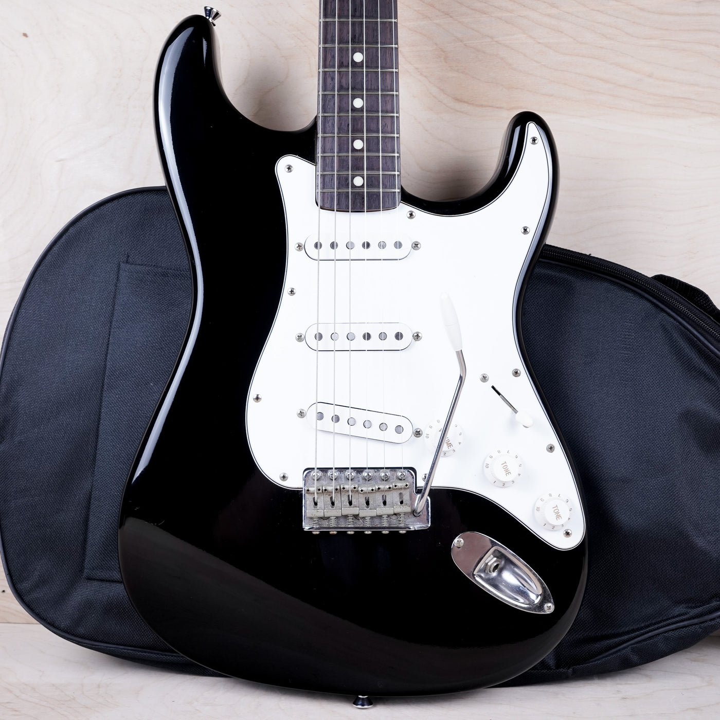 Fender JV ST62-65 Stratocaster MIJ 1982 Black Early Made in Japan