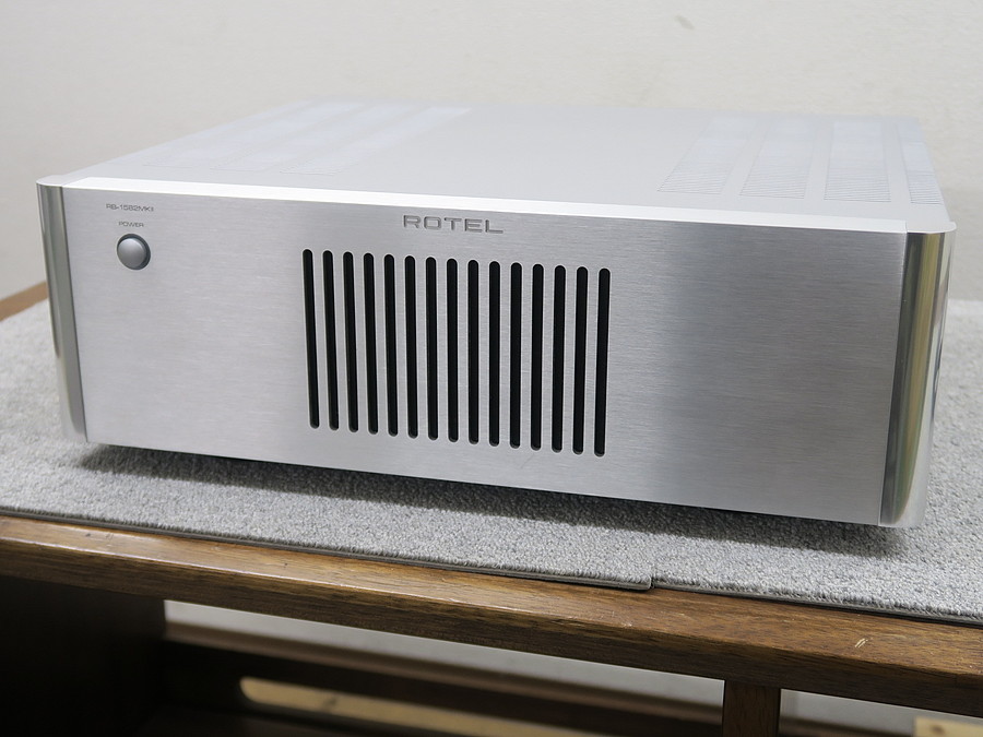 ローテル ROTEL RB-1582MK2 パワーアンプ @46174 / 中古オーディオ買取