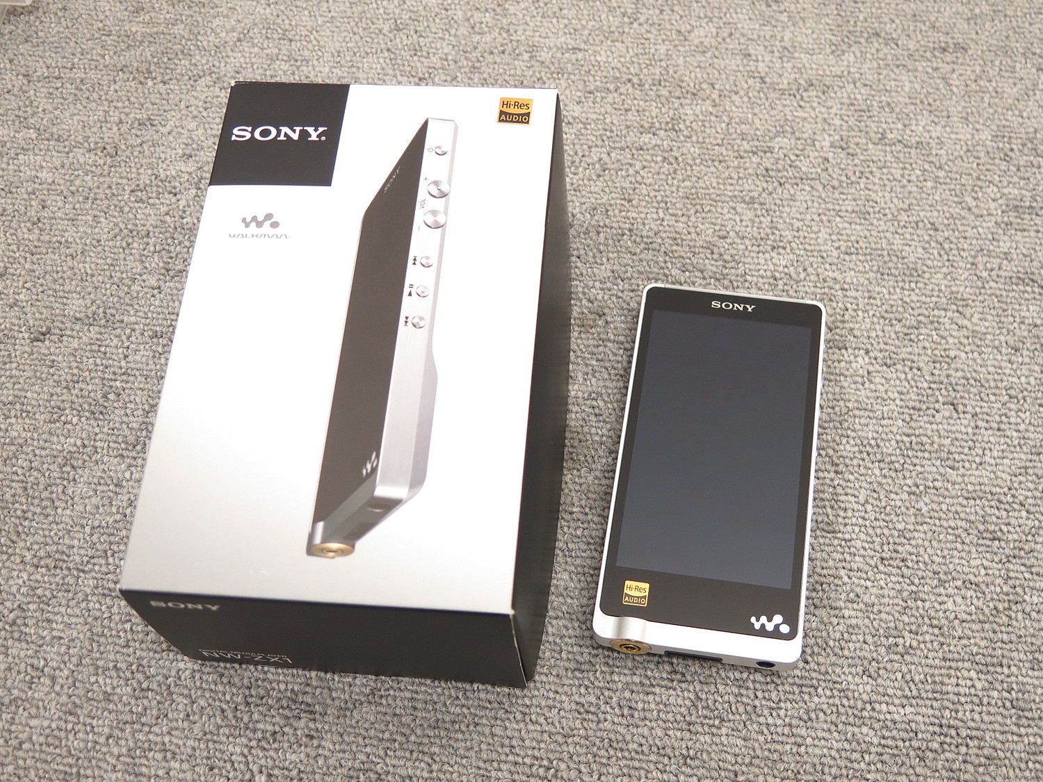 SONY NW-ZX1小キズのみ美品 ケーブルあり SONY NW-ZX1小キズのみ美品