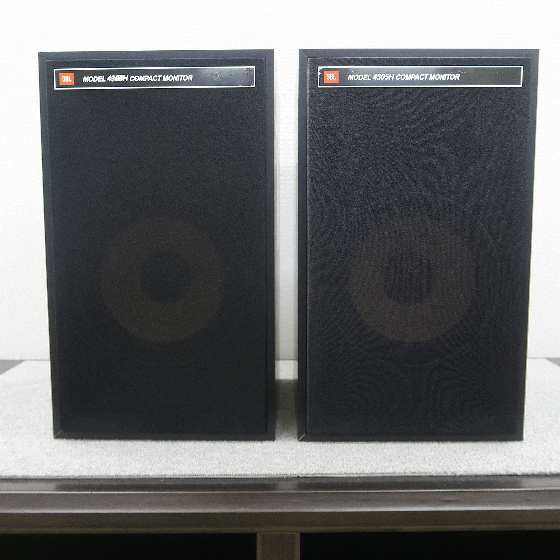 a*o様 JBL 4305H コンパクトモニター JBLよりコンパクトモニター