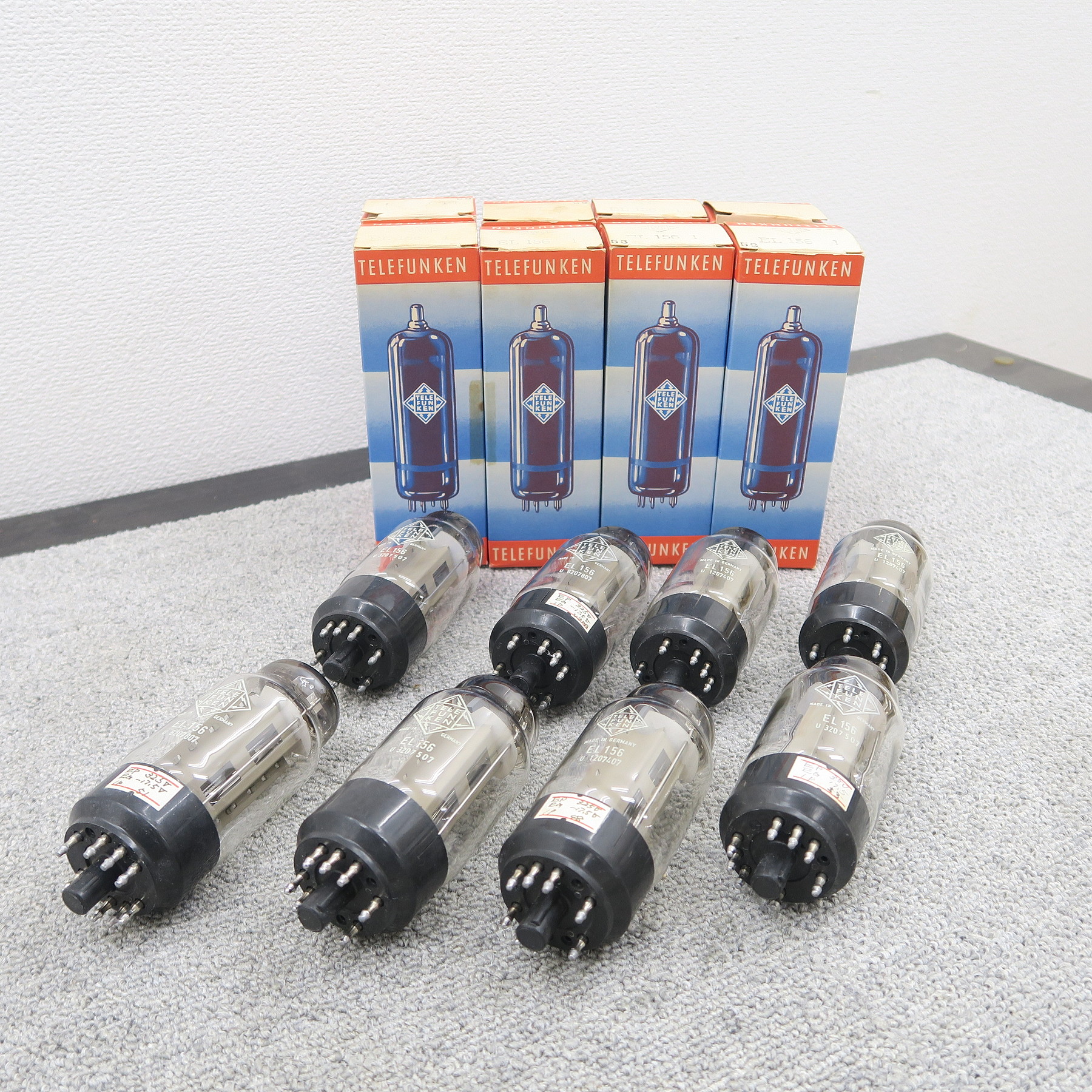 現状】テレフンケン TELEFUNKEN EL156 8本 真空管 未使用品【元箱