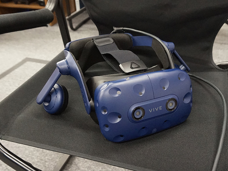 HTC VIVE pro2 フルセット、ベースステーション三脚、他 HTC VIVE Pro