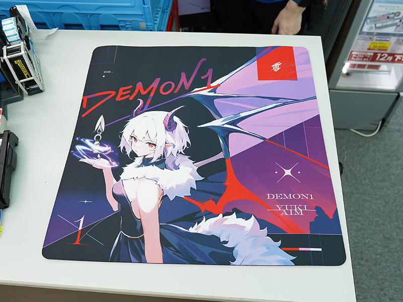 プロVALORANTプレイヤー“Demon1”×Yuki Aimコラボの布製マウスパッド