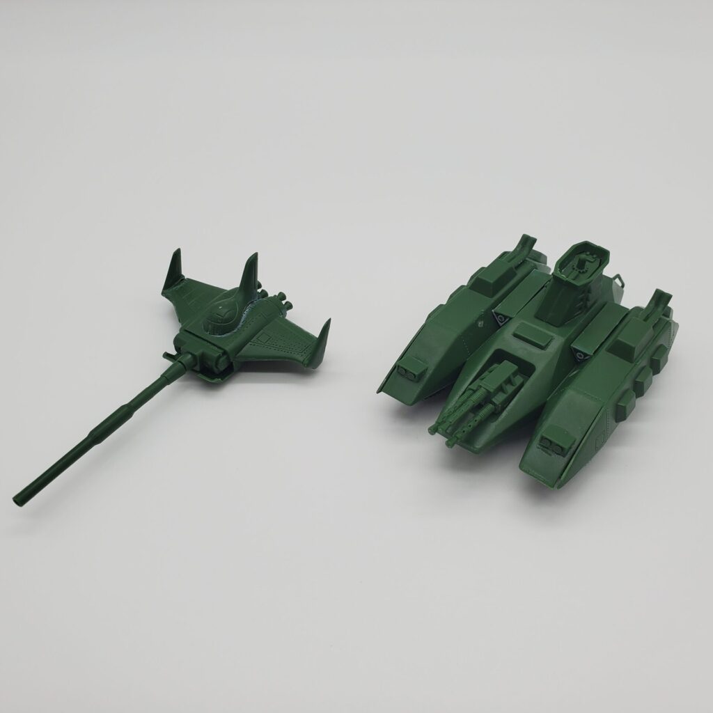 バンダイ 1/144 マゼラ・アタック【機動戦士ガンダム】【旧キット