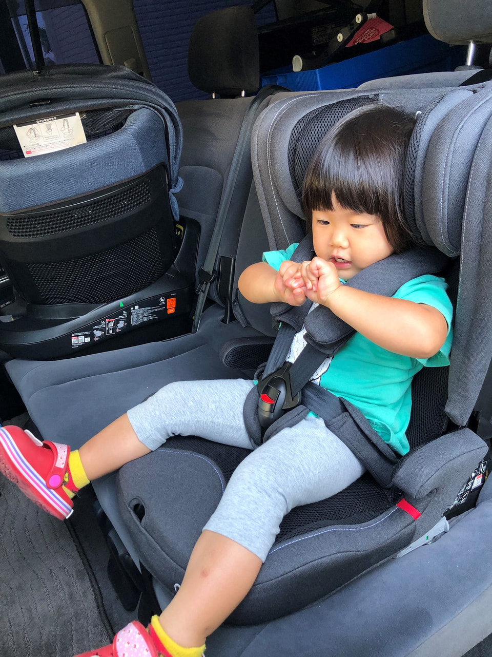 エールべべ ジュニアシート パパット2 デニムブルー 新品 エールべべ