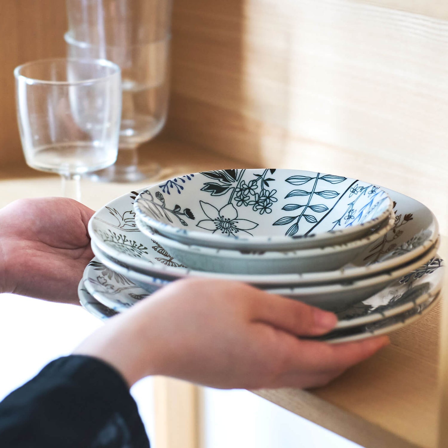 フラワーパターン ボウルL 22cm | aito製作所 | 美濃焼・瀬戸焼を中心