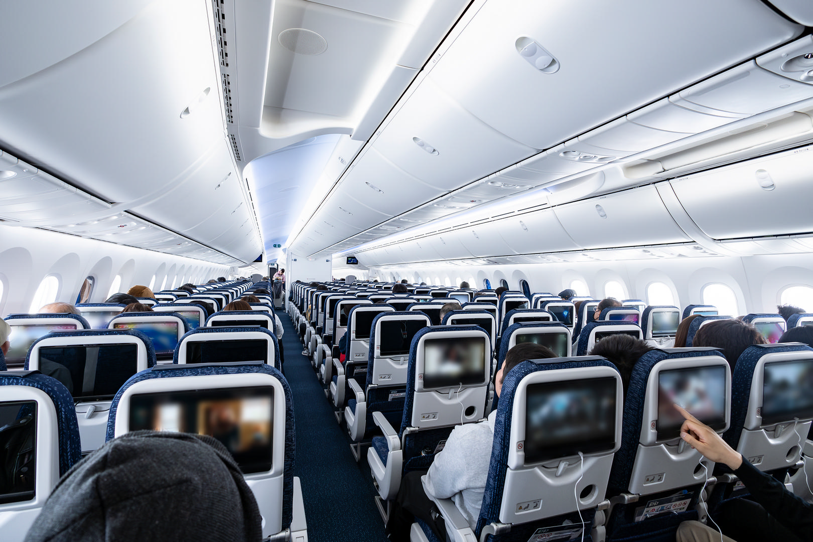 全日本空輸 Boeing 787-10 ANAのボーイング787-10搭乗レポート。最新