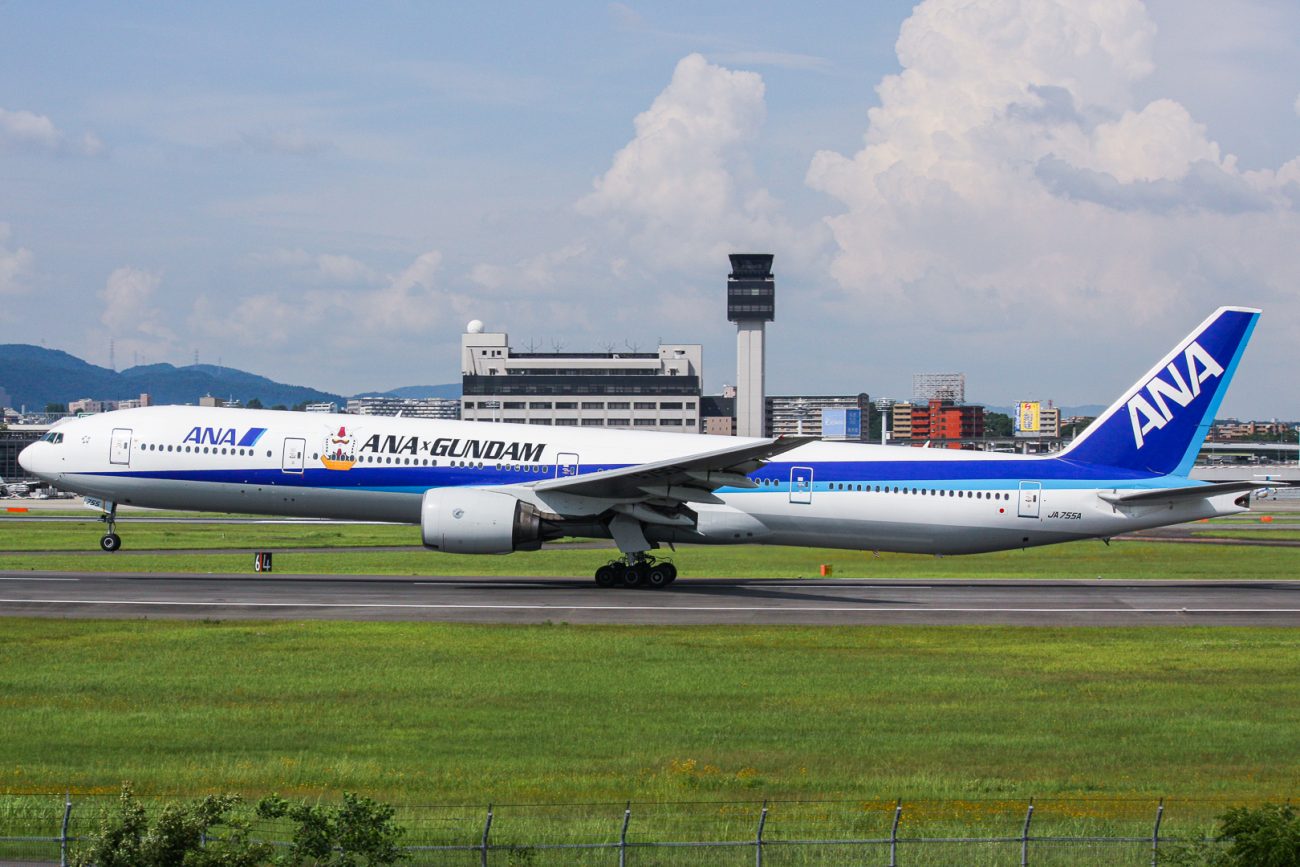 万博塗装機の第3弾はガンダムとコラボ！「JALガンダムJET」が3月3日