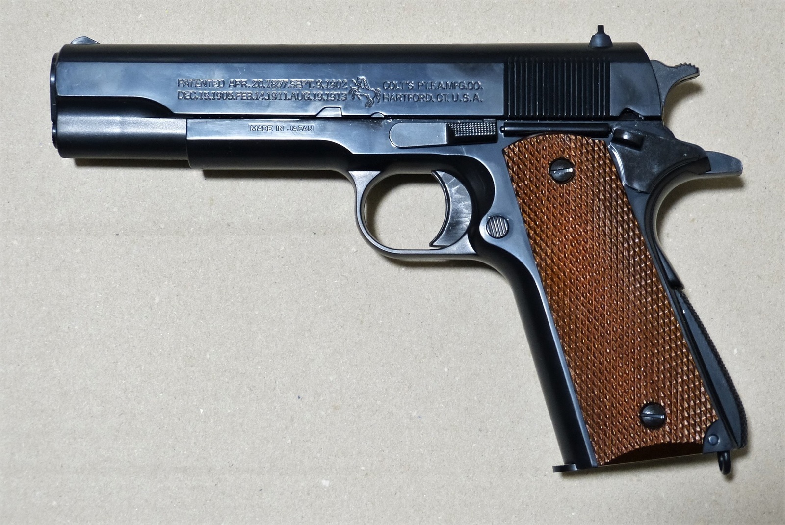 東京マルイ ガバメント ダメージ塗装 カスタム 改修品 10禁 カスタム