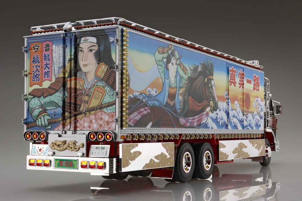 一番星 男一匹桃次郎 - AOSHIMA SCALE MODEL LINEUP