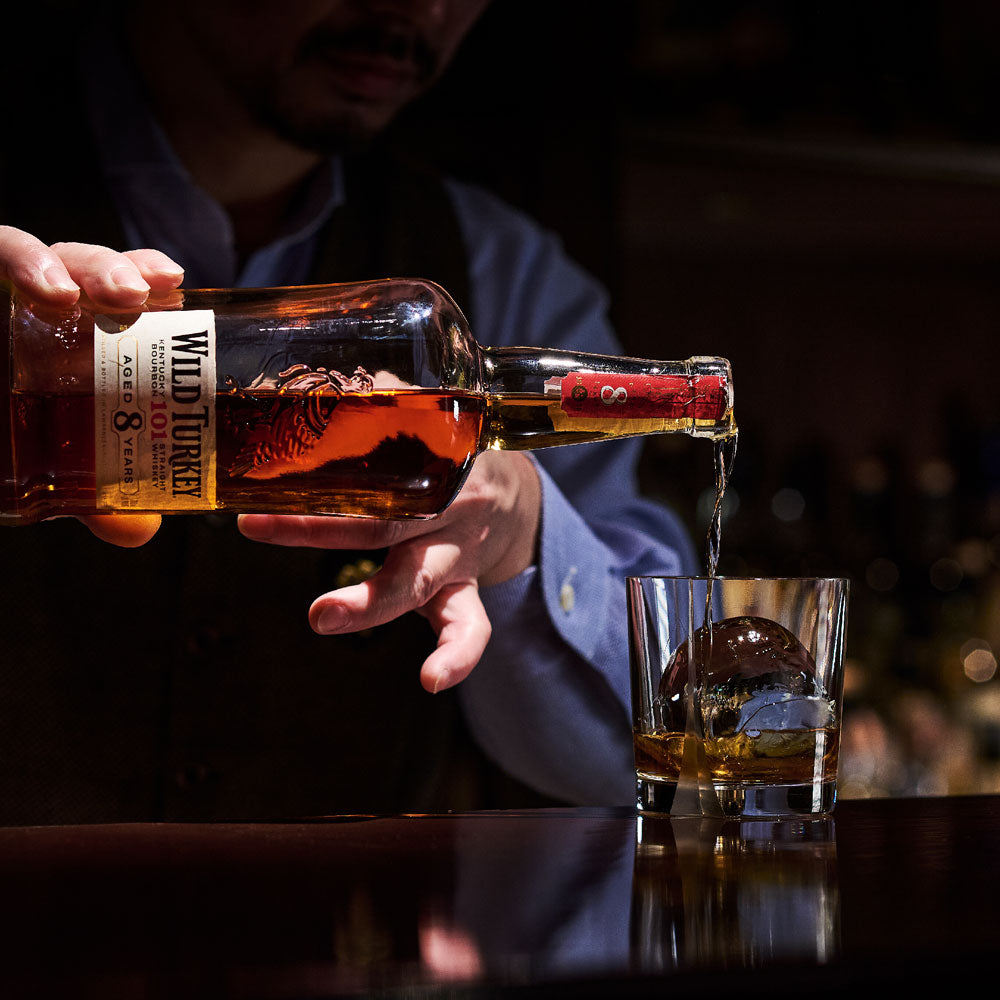 ワイルドターキー 8年 旧ボトル 1000ml ワイルドターキー (WILD TURKEY