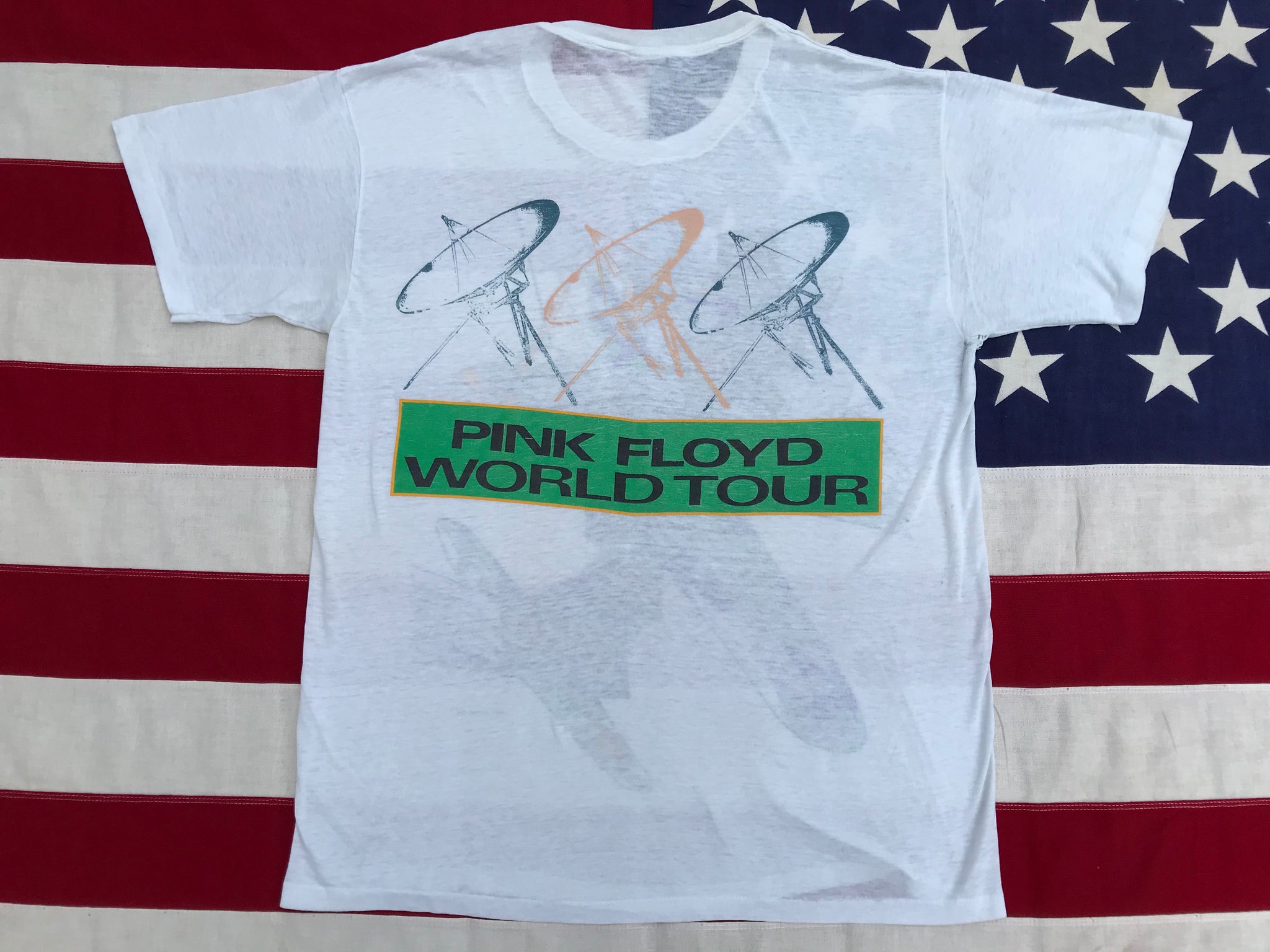 Pink Floyd World Tour 1987 Original Vintage Rock T-Shirt by