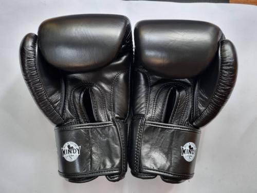 WINDY ウィンディ キック ボクシンググローブ 黒 blackの個人輸入代行