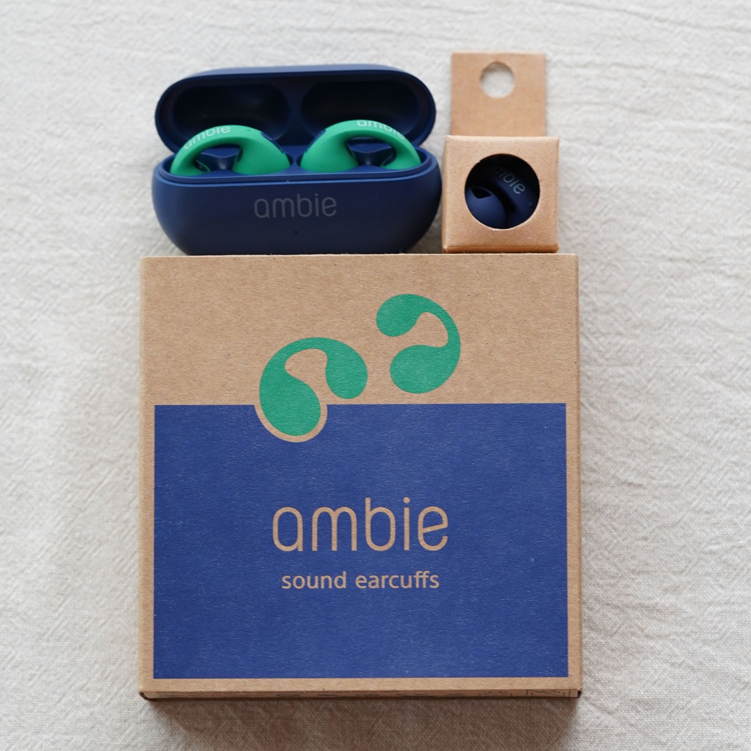 ギフトセット＞ambie sound earcuffs AM-TW02スターターセット ギフト
