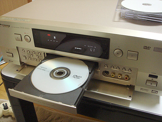 DVR-1000 (Pioneer) 1999年 | 古いハードに囲まれて since2011