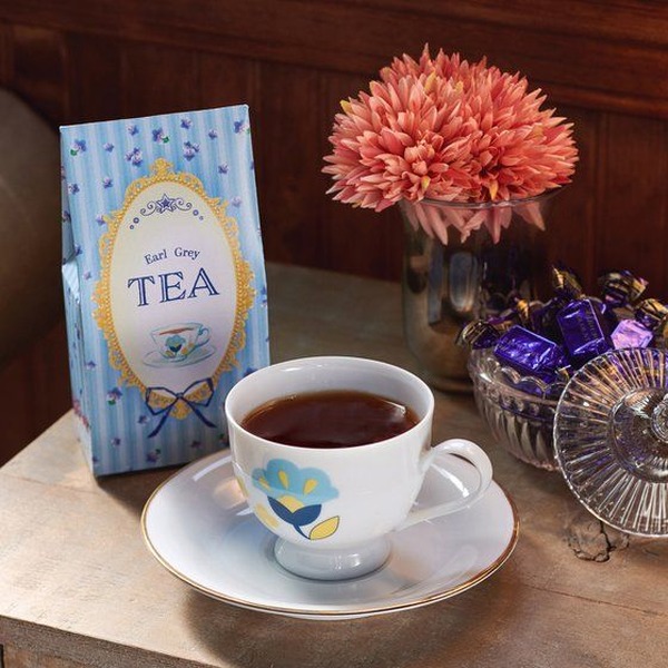 アイカツ！」氷上スミレ愛用のティーセットがアニメそのままに登場