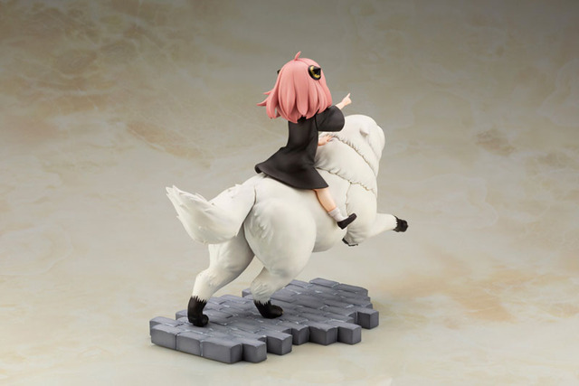 SPY×FAMILY」アーニャ＆ボンドがフィギュアに♪“決め顔”の差し替え表情