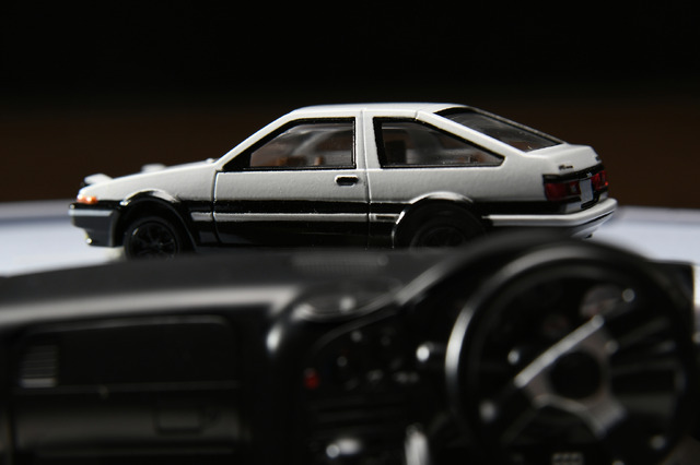 トヨタGAZOO AE86 30周年ミニカーイニシャルD TGRコラボ 頭文字D