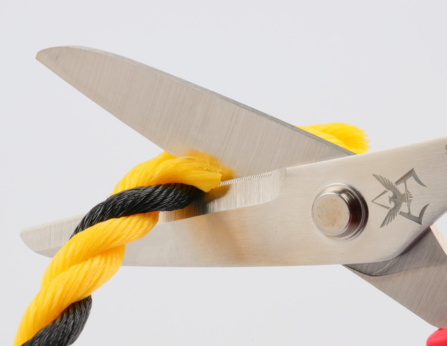 ガンダム」これは単なるアニメグッズではない!? 伝統技術の粋を集めた