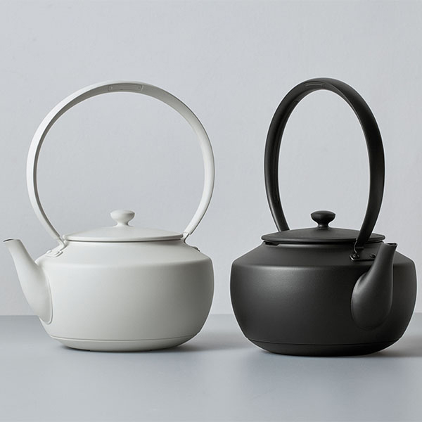 BALMUDA（バルミューダ） / MoonKettle ホワイトを贈るなら、多彩で高