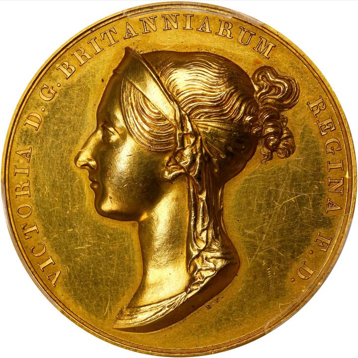 荘厳ヴィクトリア女王 メダリオン金貨 コレクション】重厚感抜群