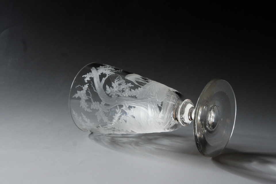 ボヘミア「鹿文様 ワイングラス」《アンティックかとう》