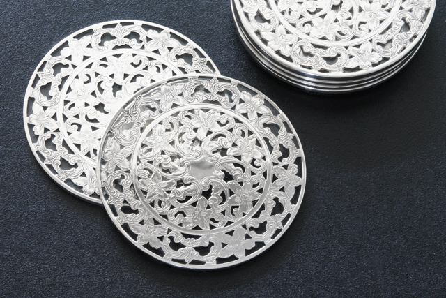 アメリカ「シルバーオーバレイ コースター（総柄）8枚セット