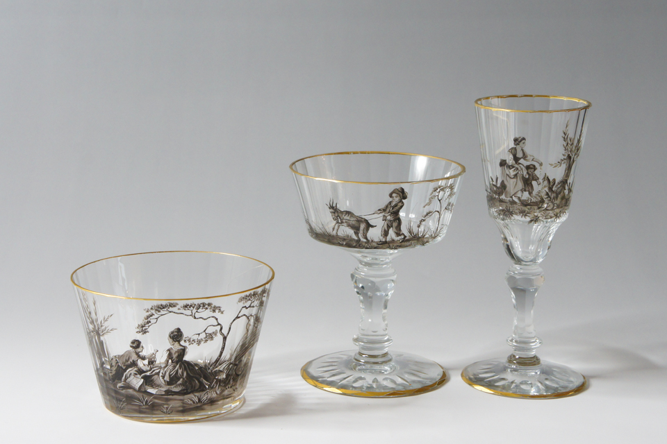 ドーム兄弟「Damon × Daum 鶏飼いの人物像グラス」《アンティックかとう》