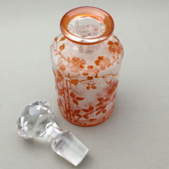 オールドバカラ「エグランチェ E'GLANTIER 香水瓶（橙色ガラス） h14cm