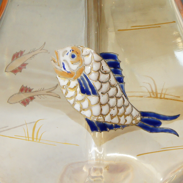 オールドバカラ「魚文花瓶」《アンティックかとう》
