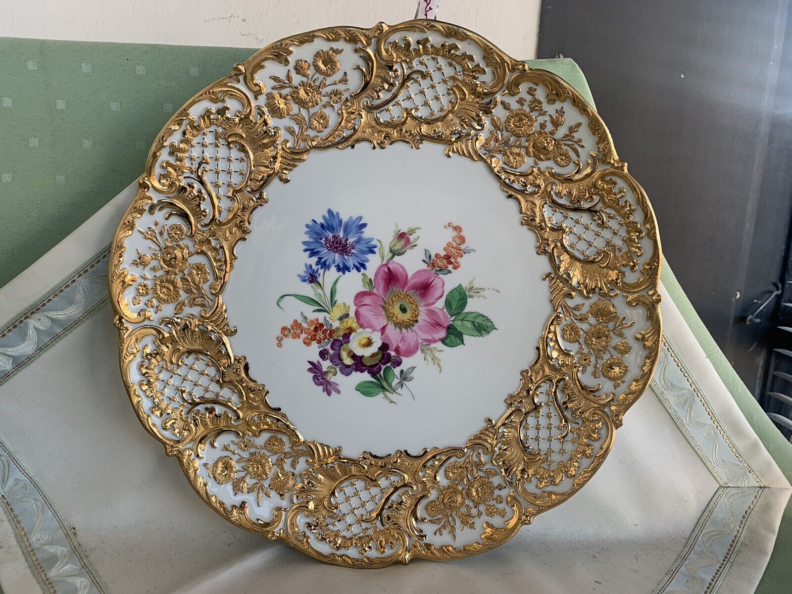 マイセン アンティーク 立体花造形 香水瓶 香水入れ 【公式通販】