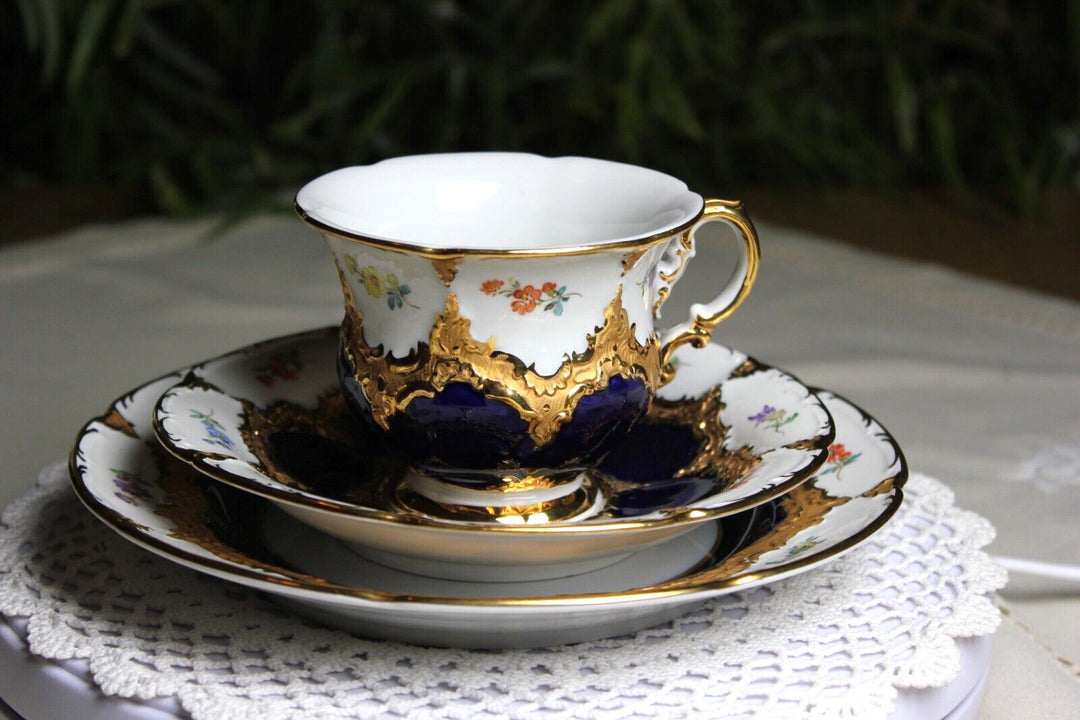 マイセン 金彩 花のブーケ文 カマイユ パープル色 カンテ コーヒー