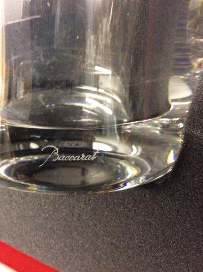 078 バカラ クリスタルトルネードベース (花瓶) – アンティーク