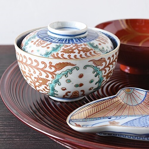 古伊万里 色絵 金襴手 唐草金彩 蓋茶碗 - 生活骨董と古布の