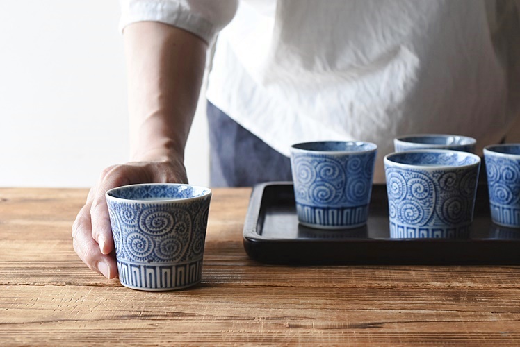 古伊万里 染付 蛸唐草 成化年製紋 蕎麦猪口 5客セット - 生活骨董と