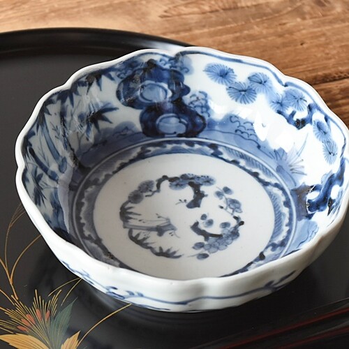 古伊万里、無傷。染め付け、輪郭 松竹梅、大皿、 41. センチ。 古