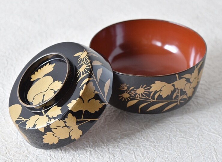 時代漆器 天然木製漆塗 菊金蒔絵 煮物椀 - 生活骨董と古布の