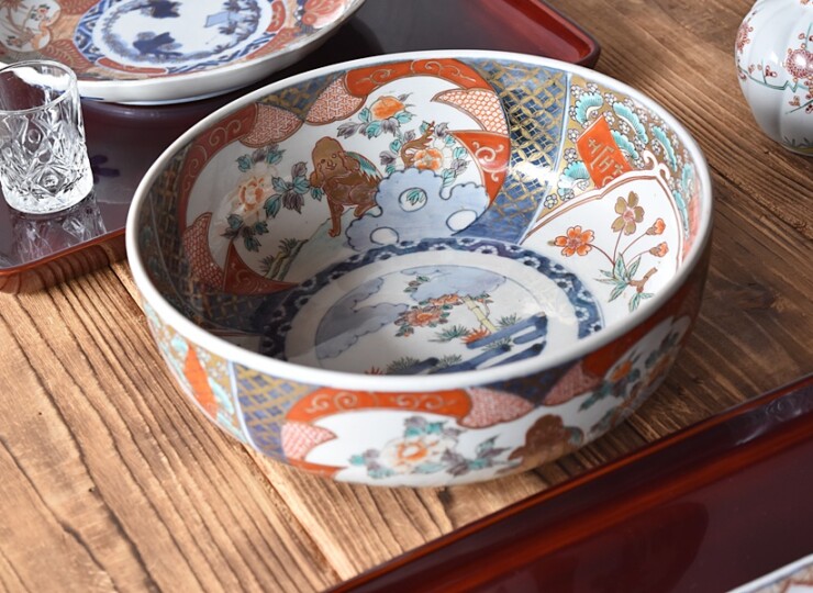 伊万里 色絵 唐獅子牡丹 桜 福文 二重高台 鉢 大 - 生活骨董と古布の